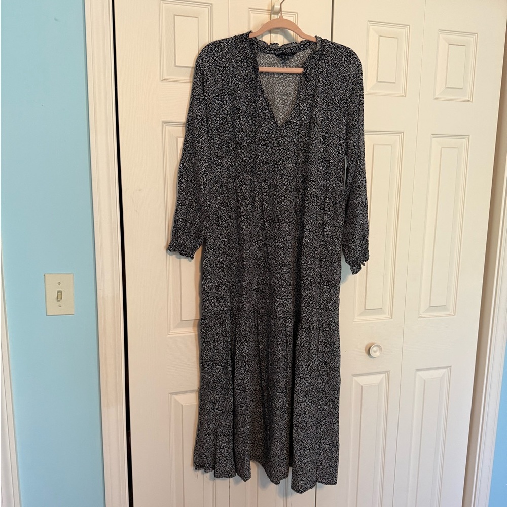 New Look Monochrome Long Sleeve Dress